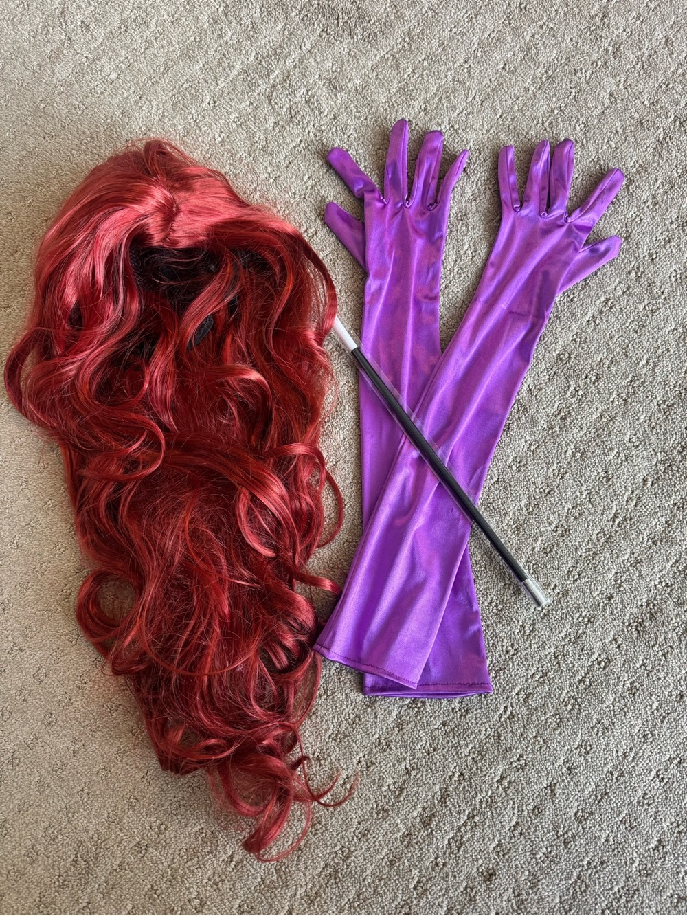 Jessica Rabbit Halloween Costume and Roger Rabbit - Picture 2 of 11